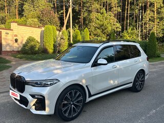 2020 BMW X7 M50i I (G07), белый, 5900000 рублей, вид 1