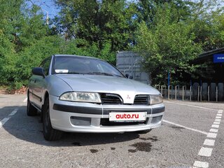 1999 Mitsubishi Carisma I Рестайлинг, серебристый, 230000 рублей, вид 2