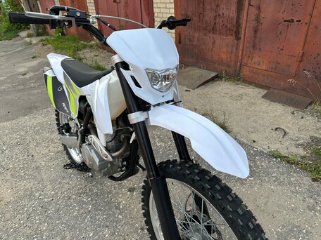 2025 BSE Z3, белый, 110000 рублей, вид 2