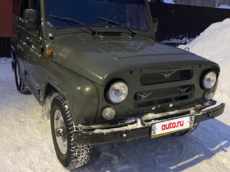 2001 УАЗ 315142, зелёный, 286000 рублей, вид 1