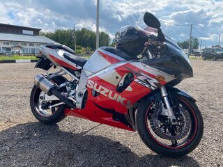 2001 Suzuki GSR 750, красный, 450000 рублей, вид 2
