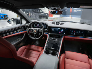 2025 Porsche Panamera 4 E-Hybrid III, серый, 20450000 рублей, вид 2