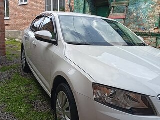 2016 Skoda Octavia III (A7), белый, 1350000 рублей, вид 4