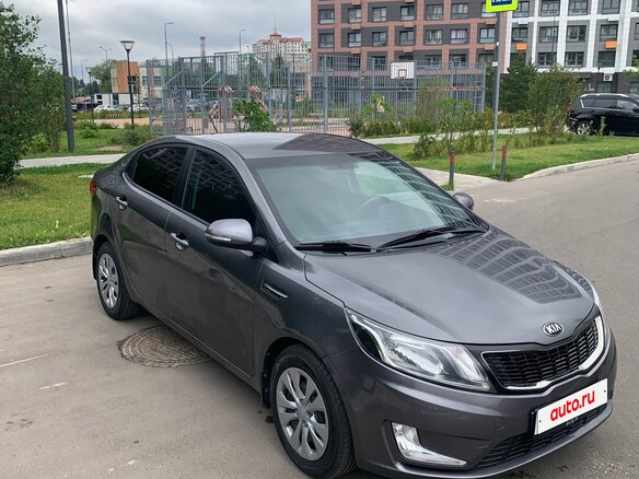 2014 Kia Rio 4-speed III, серый, 1290000 рублей - вид 2