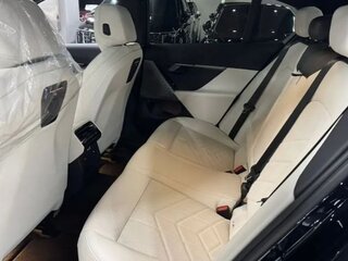 2026 BMW 5 серии 523d xDrive VIII (G60/G61/G68), чёрный, 7880727 рублей, вид 5