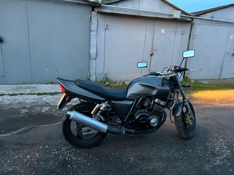1997 Honda CB 400 Super Four, серебристый, 265000 рублей, вид 4