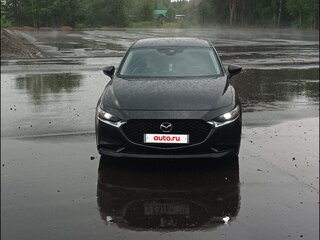 2021 Mazda 3 IV (BP), чёрный, 1950000 рублей, вид 2
