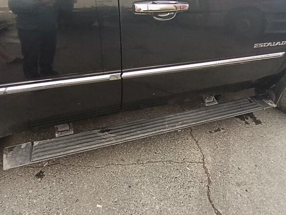 2013 Cadillac Escalade III, чёрный, 2400000 рублей - вид 12