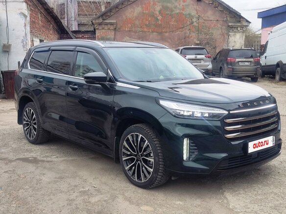 2023 Exeed VX I, зелёный, 3350000 рублей - вид 3
