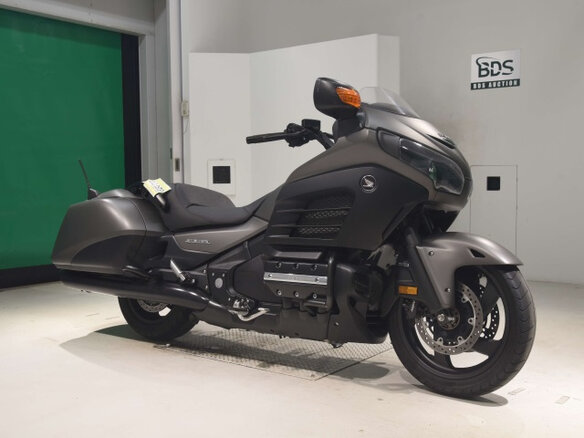 2015 Honda GL 1800 Gold Wing, серый, 1300000 рублей - вид 2