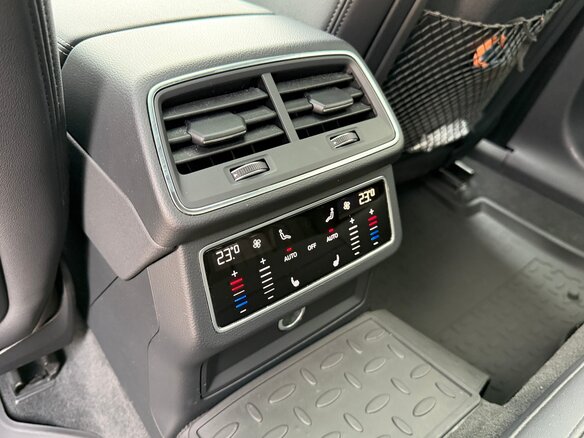 2020 Audi A6 45 TDI V (C8), белый - вид 15