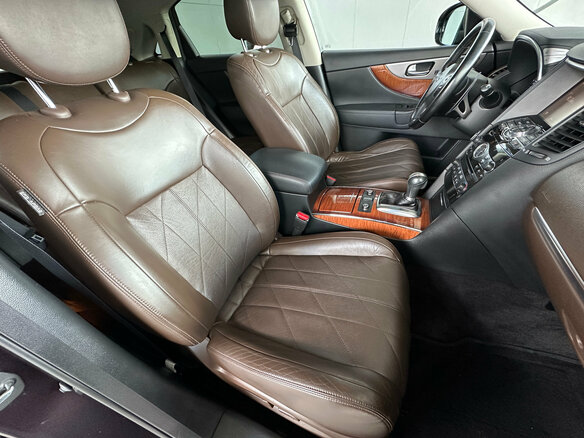 2014 Infiniti QX70, коричневый - вид 9