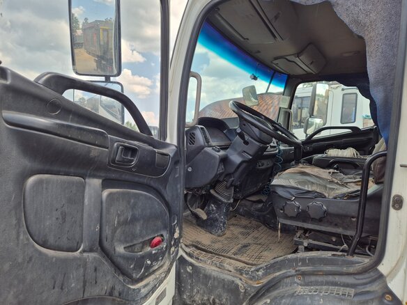 2013 Hino Series 500 (Ranger), белый, 4900000 рублей - вид 5