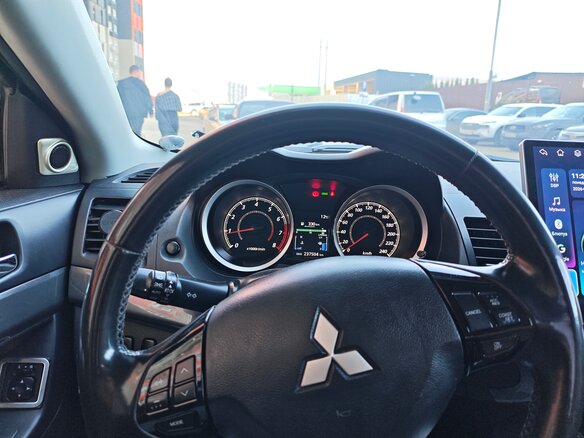 2008 Mitsubishi Lancer X, чёрный, 1150000 рублей - вид 9