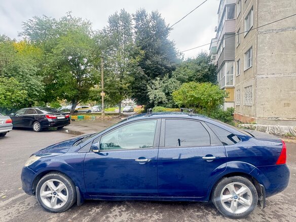 2009 Ford Focus II Рестайлинг, синий, 320000 рублей - вид 5