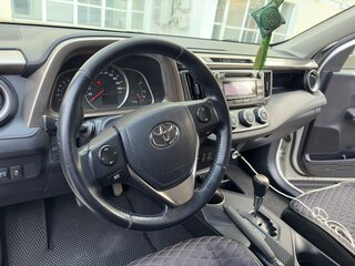 2013 Toyota RAV4 IV (XA40), белый, 1750000 рублей, вид 5
