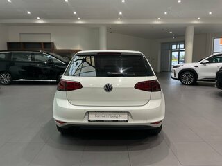 2013 Volkswagen Golf VII, белый, 995000 рублей, вид 5