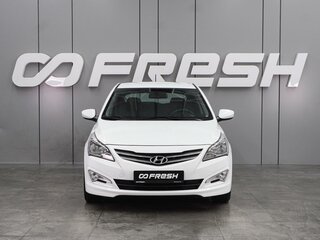 2015 Hyundai Solaris I Рестайлинг, белый, 979000 рублей, вид 3
