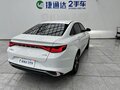 2022 Geely Emgrand II, белый - вид 1