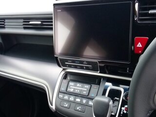 2018 Honda Stepwgn Spada V Рестайлинг, чёрный, 2350000 рублей, вид 2