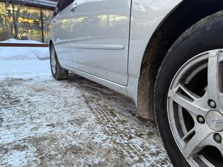 2001 Toyota Corolla Fielder IX (E120, E130), серебристый, 555000 рублей, вид 5