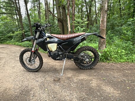 2020 Husqvarna FE 501, чёрный, 990000 рублей, вид 4