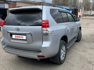 2012 Toyota Land Cruiser Prado 150 Series, серебристый, 3140000 рублей, вид 5