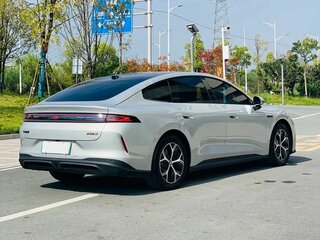 2026 Changan Qiyuan A06 28.39 kWh, серебристый, 2845000 рублей, вид 4