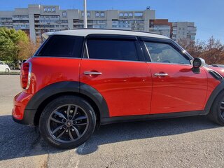 2011 Mini Countryman Cooper S I, красный, 1250000 рублей, вид 3