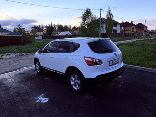 2013 Nissan Qashqai I Рестайлинг, белый, 1300000 рублей, вид 5