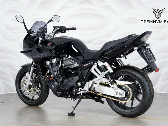 2026 Honda CB 1300, чёрный - вид 7