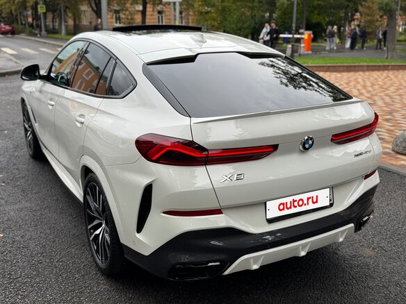 2022 BMW X6 40d III (G06), белый - вид 12