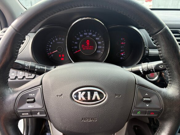 2012 Kia Rio 4-speed III, белый, 870000 рублей - вид 7