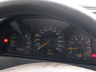 1999 Mercedes-Benz C-Класс 180 I (W202) Рестайлинг, серебристый, 330000 рублей, вид 5