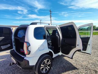 2024 Lada (ВАЗ) Niva Travel I, белый, 1400000 рублей, вид 3
