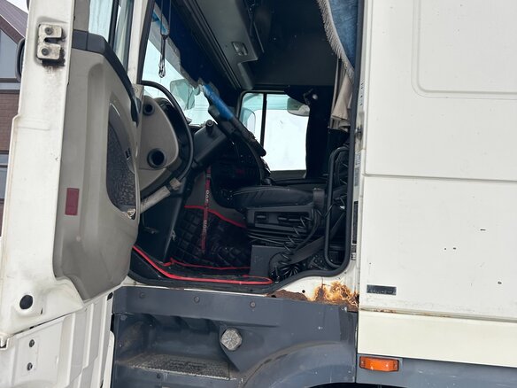 2009 DAF XF 105, белый, 1550000 рублей - вид 5