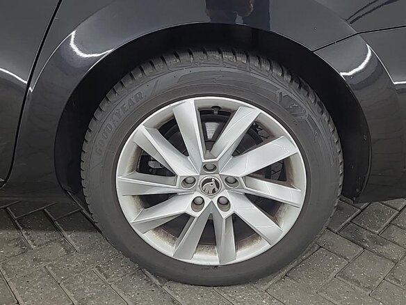 2023 Skoda Superb III Рестайлинг, серый, 2499000 рублей - вид 17