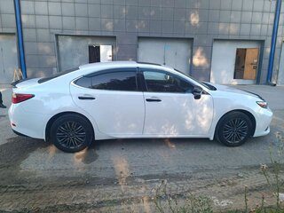 2015 Lexus ES 250 VI, белый, 2400000 рублей, вид 3