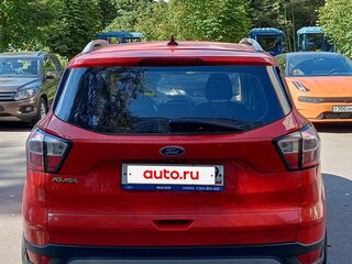 2018 Ford Kuga II Рестайлинг, красный, 1850000 рублей, вид 5