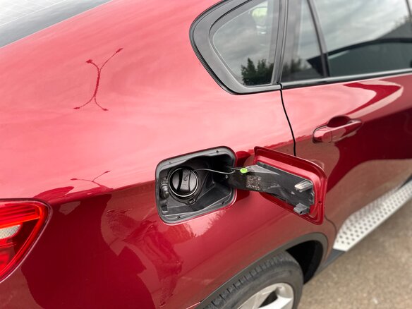 2008 BMW X6 50i 6-speed I (E71), красный, 1355000 рублей - вид 22