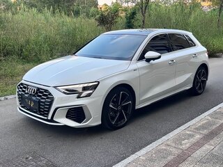 2022 Audi A3 Sportback 35 TFSI IV (8Y), белый, 2150000 рублей, вид 3
