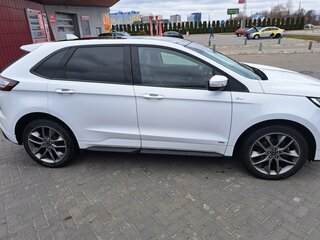2018 Ford Edge II Рестайлинг, белый, 2000000 рублей, вид 3
