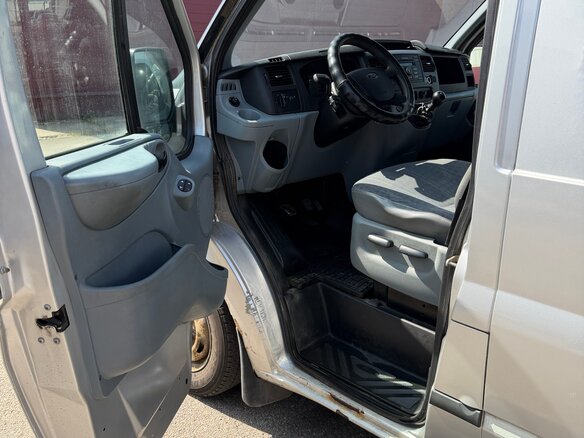 2013 Ford Transit, серебристый, 890000 рублей - вид 12