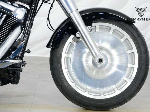 2018 Harley-Davidson Fat Boy, чёрный, 1699000 рублей - вид 10