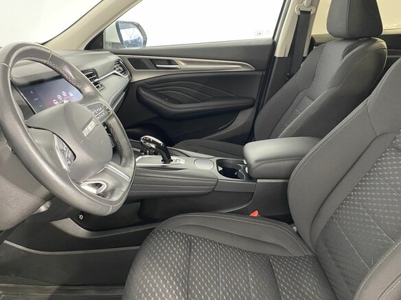 2020 Haval F7 I, белый, 1820000 рублей - вид 21