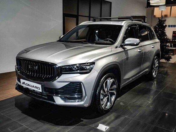 2026 Geely Monjaro I, серый, 4899990 рублей