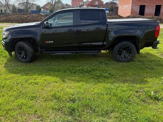 2021 Chevrolet Colorado II, чёрный, 3990000 рублей, вид 5