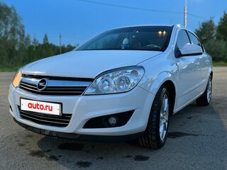 2013 Opel Astra H Рестайлинг, белый, 500000 рублей, вид 1