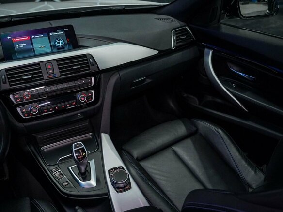 2020 BMW 3 серии 320i xDrive VI (F3x) Рестайлинг, белый - вид 29