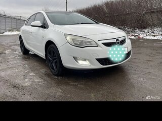 2010 Opel Astra J, белый, 620000 рублей, вид 2